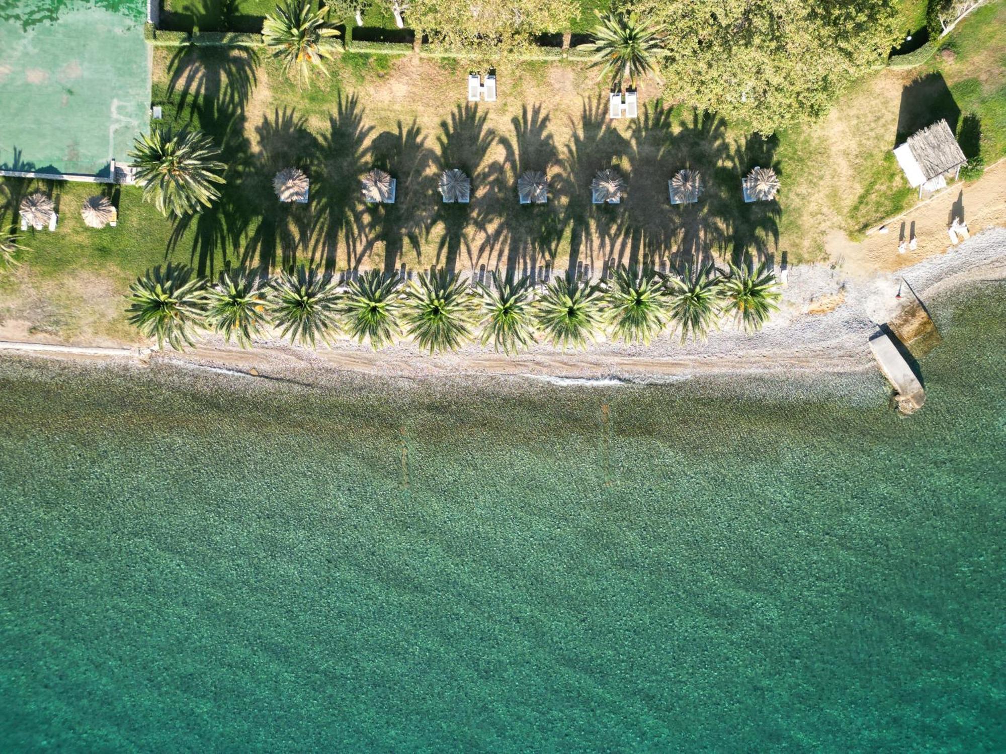 Long Beach Hotel & Resort Longos  Exterior photo